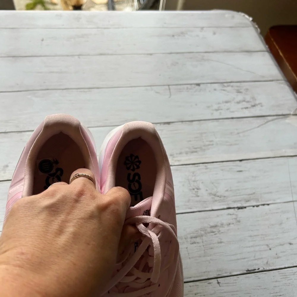 Nike Star Runne pink and black athletic shoes size 7Y
